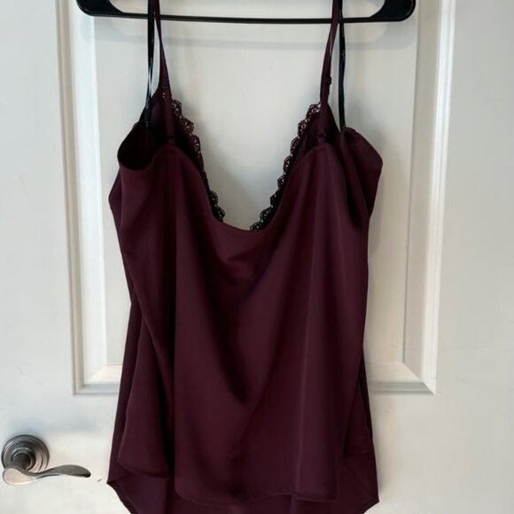 NWOT Deep V-Neck Lace lined‎ Cami, City Chic, Size XL (22) - Picture 3 of 3